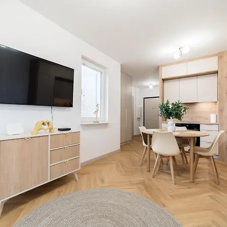 Posnania Deluxe By Bookinghost דירה