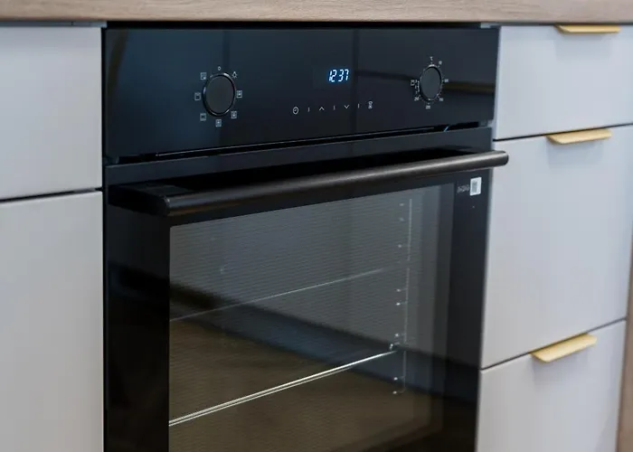 Posnania Deluxe By Bookinghost