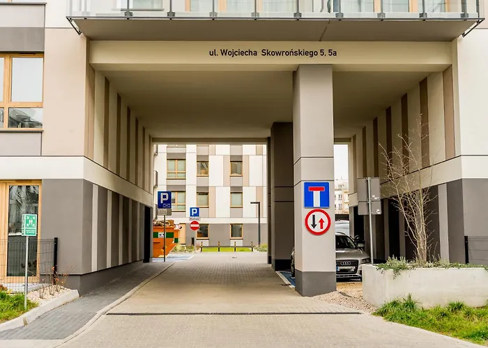 Posnania Deluxe By Bookinghost * פוזנן